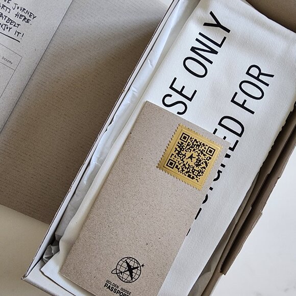 NIB Golden Goose Super-Star Classic Sneakers Size 38 - Picture 2 of 13